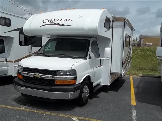 2013 THOR MOTOR COACH Chateau